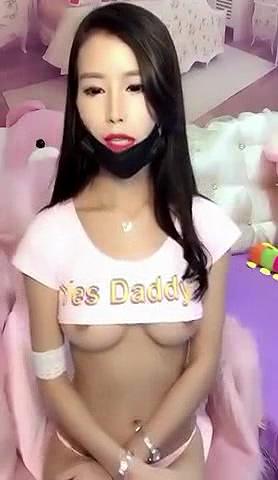 美女主播性虐捆绑诱惑骚话不断.mp4_20240925_152352.176.jpg