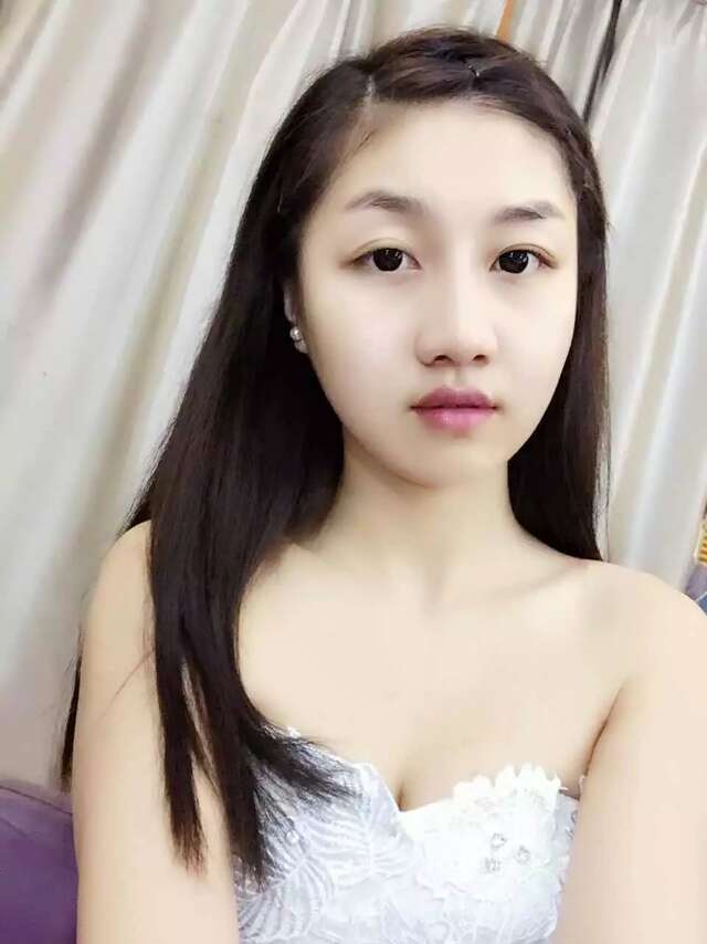 最后是小弟以前体验过的一个美女，气质绝对出众