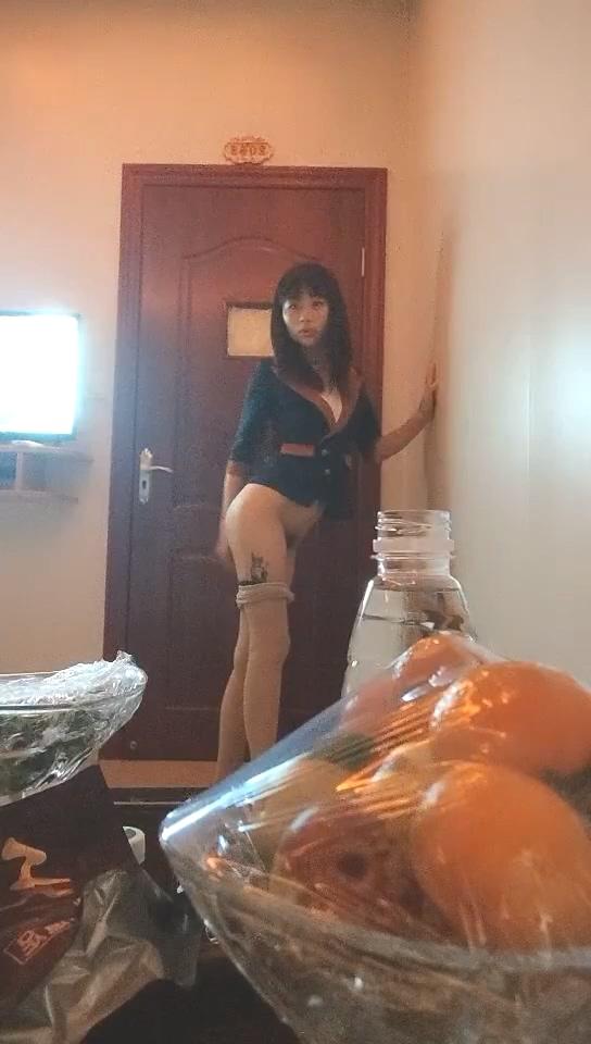 专干足浴洗脚妹子_勾搭技师啪啪_20211117.mp4_20241118_114758.477.jpg